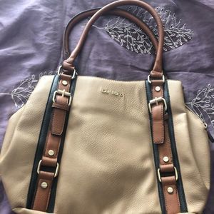 Del Mano tan and brown leather handbag
